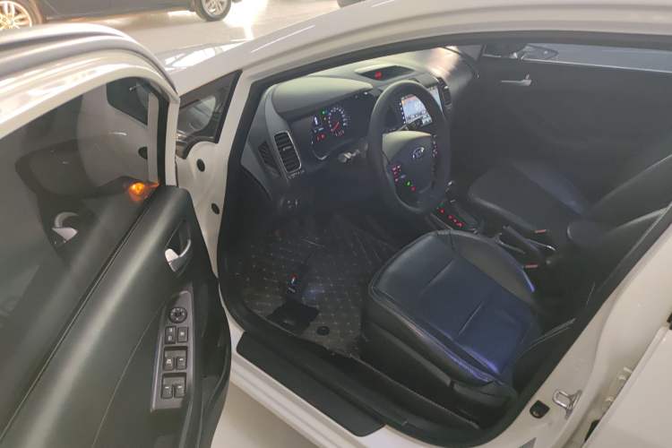 Used Kia K3 2016 1.6L Automatic GL