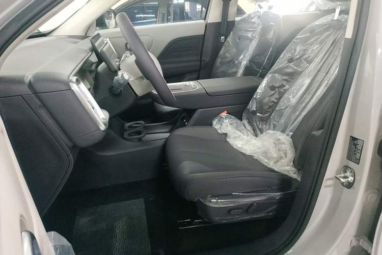 Used Leapmotor B10 2025 510 Joyful Edition
