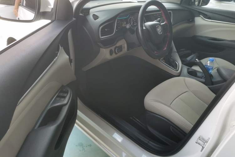 Used Buick GT 2016 15N Automatic Entry-Level Trim
