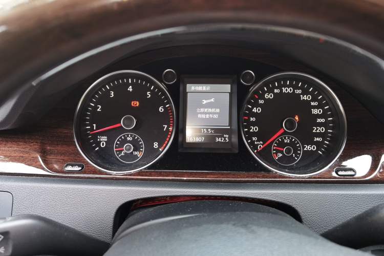 Used Volkswagen Magotan 2013 3.0 FSI Flagship Model
