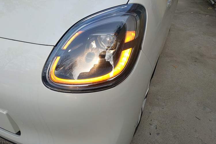 Used Wuling Hongguang MINIEV 2025 Four-Door Version Advanced Edition