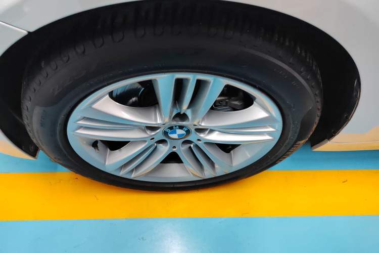 Used BMW 3 Series 2018 318Li
