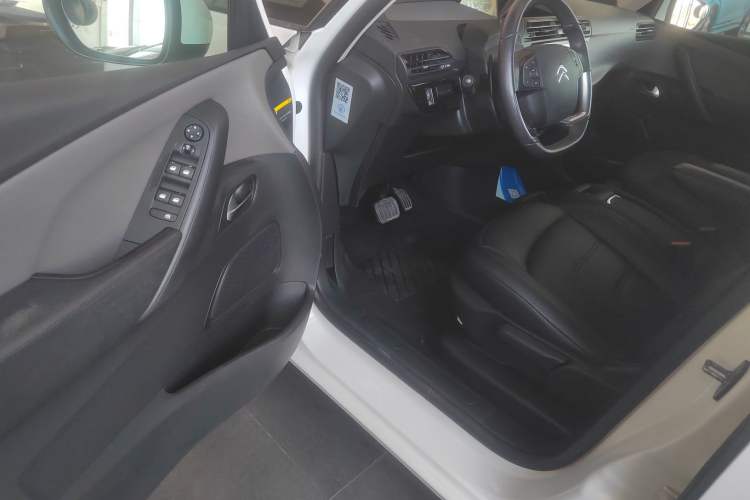 Used Citroen C4 Picasso 2015 1.6T Fashion Model 5 Seats
