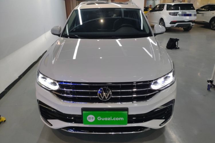 Used Volkswagen Tiguan L 2024 Outstanding Model 330TSI Automatic Two-Wheel Drive R-Line Dragon Glory Edition
