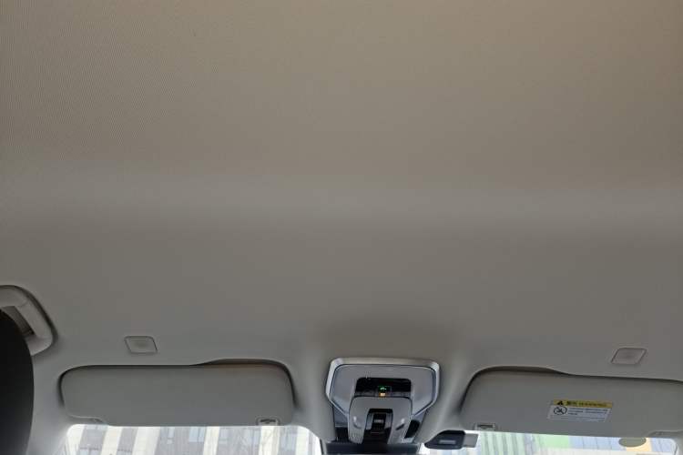 Used Hongqi HQ9 PHEV 2024 2.0T Four-Wheel Drive Business Edition
