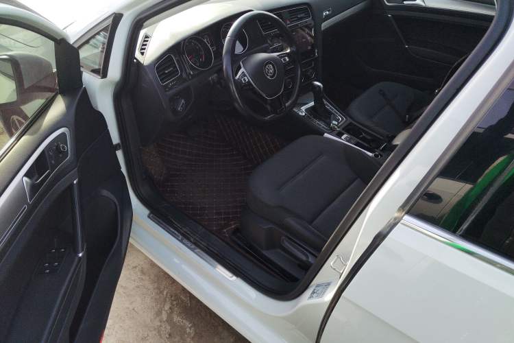 Used Volkswagen Golf 2020 Zhiai Edition 280TSI DSG Comfort Model