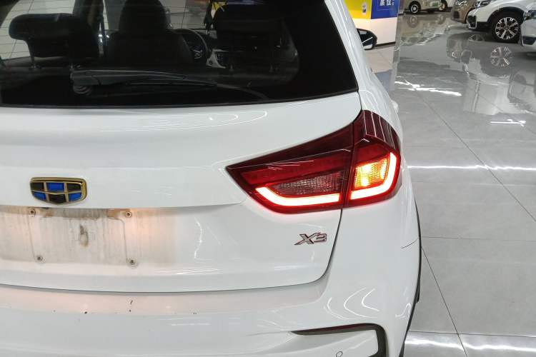 Used Geely Auto Vision X3 2020 1.5L CVT Luxury Model
