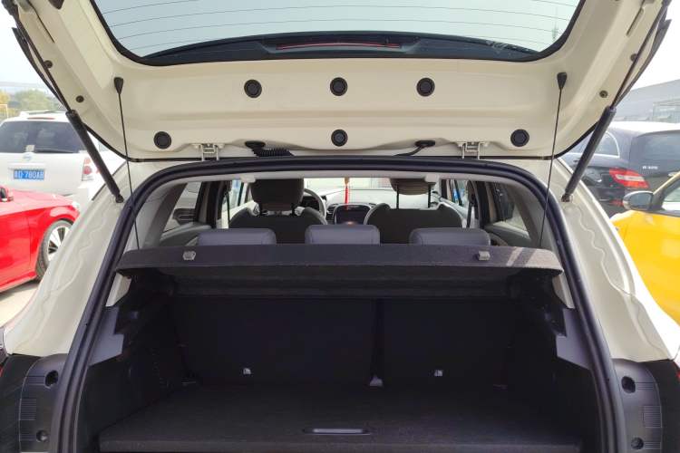 Used Renault Captur 2015 1.2T Automatic Comfort First Edition
