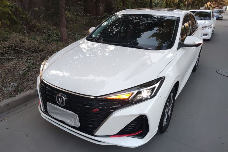 Used Changan Eado 2023 Changan Edition PLUS Blue Whale NE 1.4T GDI DCT Prestige Version
