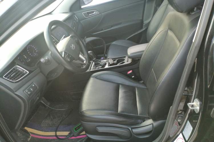 Used Hyundai Mistra 2014 1.8L Automatic Smart GLS
