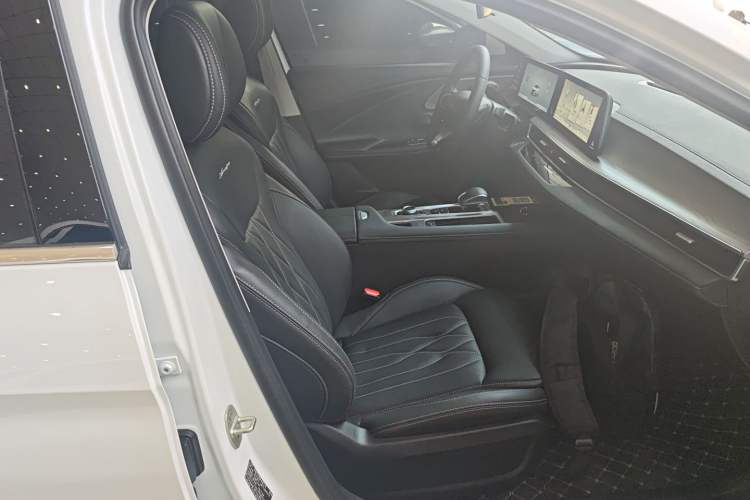 Used Chery Arrizo 8 2024 1.6T DCT Rui
