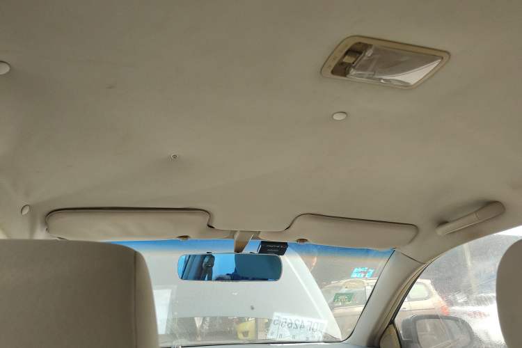 Used Geely Auto Ocean 2012 Energy-Saving Edition 1.5L Manual SuperDelight Model
