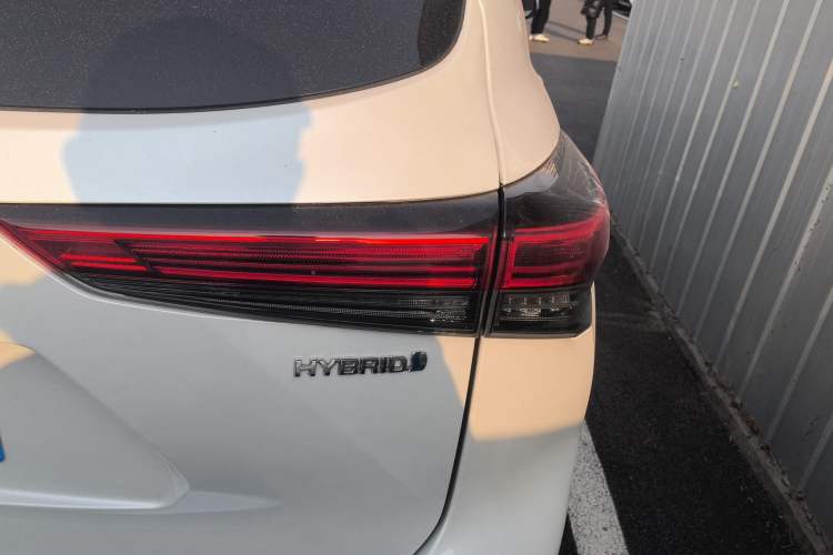 Used Toyota Highlander 2022 Dual-Engine 2.5L Four-Wheel Drive Prestige Version 7 Seats