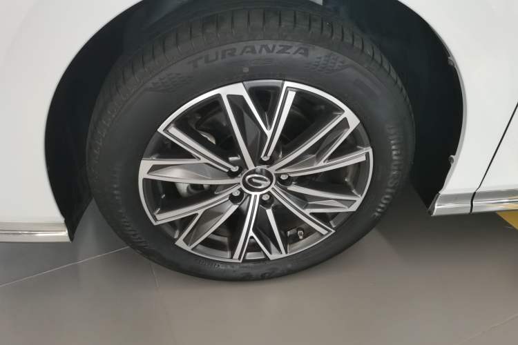 Used GAC Trumpchi M8 2024 Master Series 400T Prestige Edition
