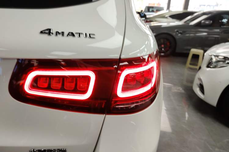 Used Mercedes-Benz GLC 2021 GLC 300 L 4MATIC Dynamic Model
