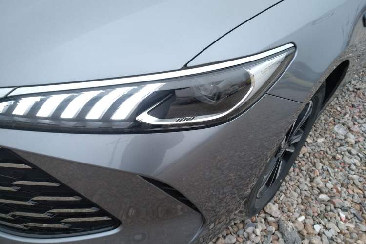 Used BYD Qin PLUS 2025 DM-i Smart Drive 55KM Beyond Model
