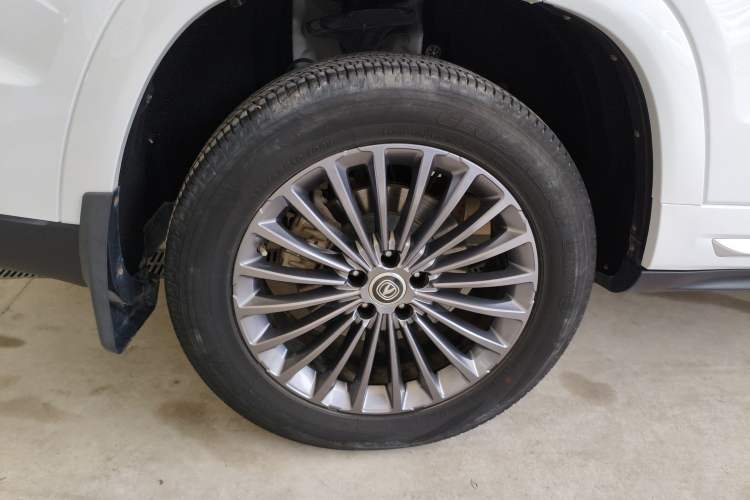 Used Changan CS95 2021 2.0T Two-Wheel Drive Luxury Version
