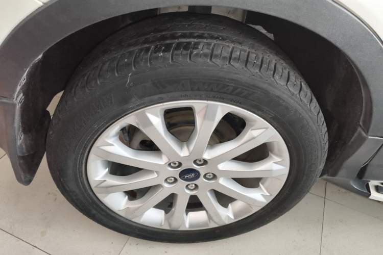 Used Ford Kuga 2015 1.5L GTDi Two-Wheel Drive Fashion Edition