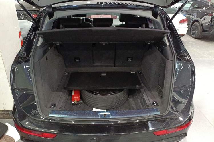 Used Audi Q5 2017 Plus 40 TFSI Ambition Model