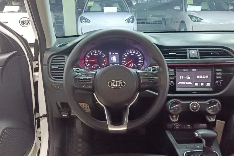 Used Kia KX Cross 2019 1.6L Automatic Dynamic Sunroof Version China VI