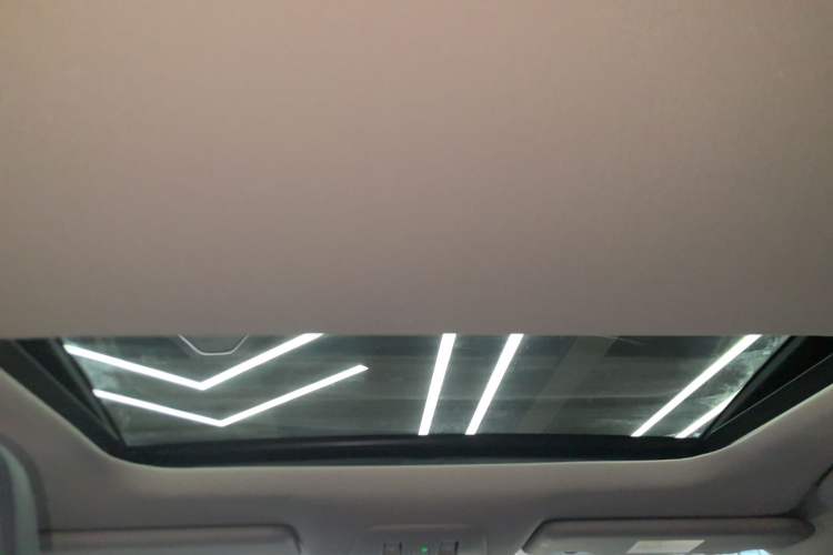 Used Nissan ARIYA 2022 Four-Wheel-Drive High-Performance Top-Tier Model
