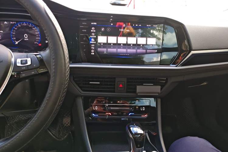 Used Volkswagen Sagitar 2021 280TSI DSG Luxury Smart Connectivity Edition
