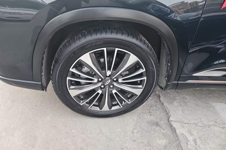 Used Chery Tiggo 8 PRO 2022 390T Two-Wheel Drive Vast Edition 5 Seats