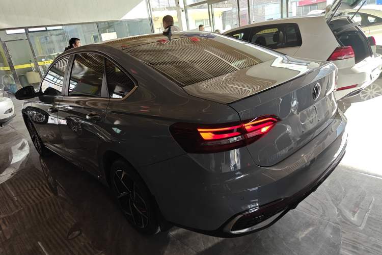 Used Volkswagen Lavida 2023 280TSI DSG Starry Sky Deluxe Edition