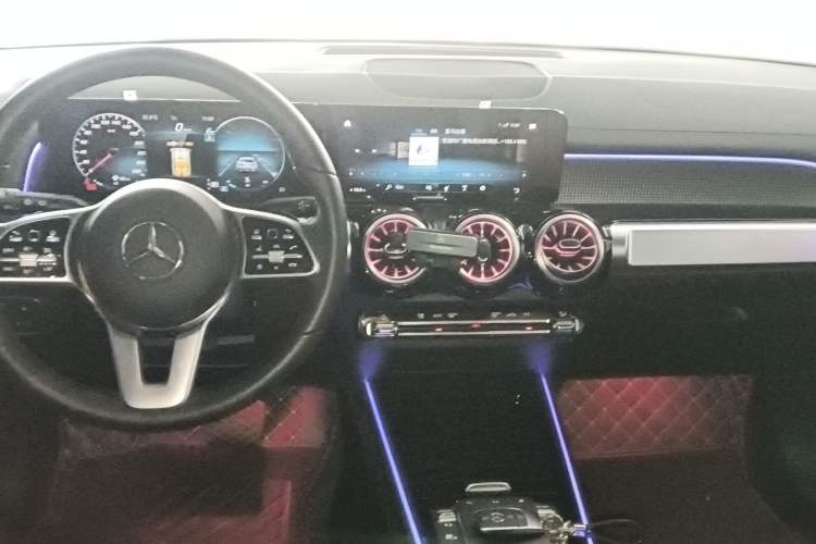 Used Mercedes-Benz GLB 2023 GLB 220 Fashion Model