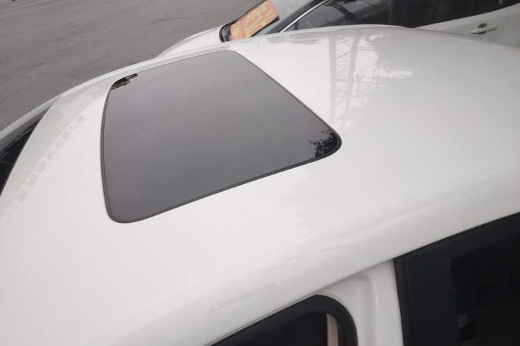 Used Chevrolet Monza 2022 Light Hybrid Redline 320T Dual-Clutch Thrilling Edition
