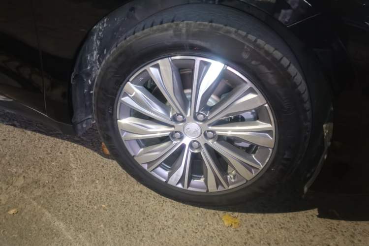 Used Hongqi E-QM5 2023 560km PLUS
