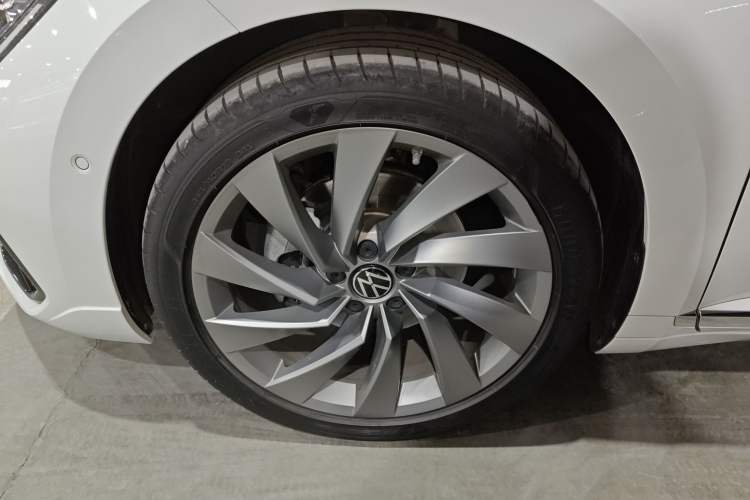 Used Volkswagen FAW-Volkswagen CC 2024 380TSI Striking Edition
