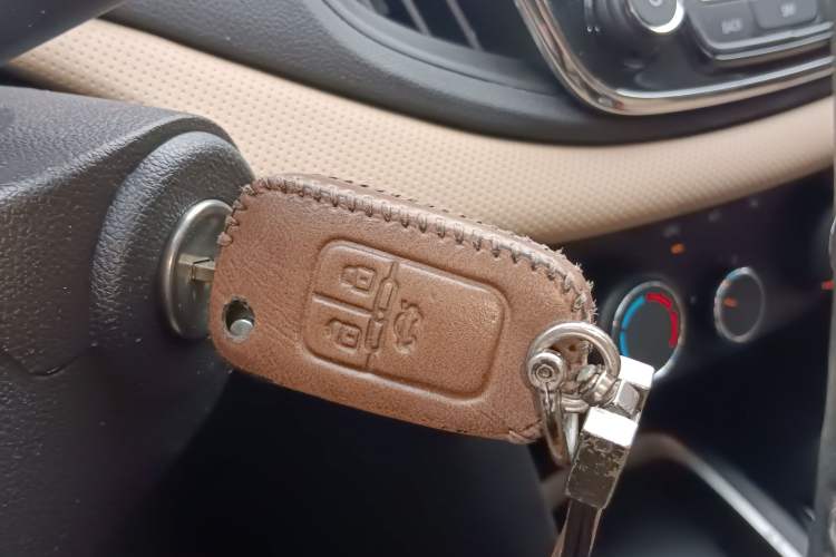 Used Chevrolet Monza 2022 320 Automatic Enjoyment Sunroof Version
