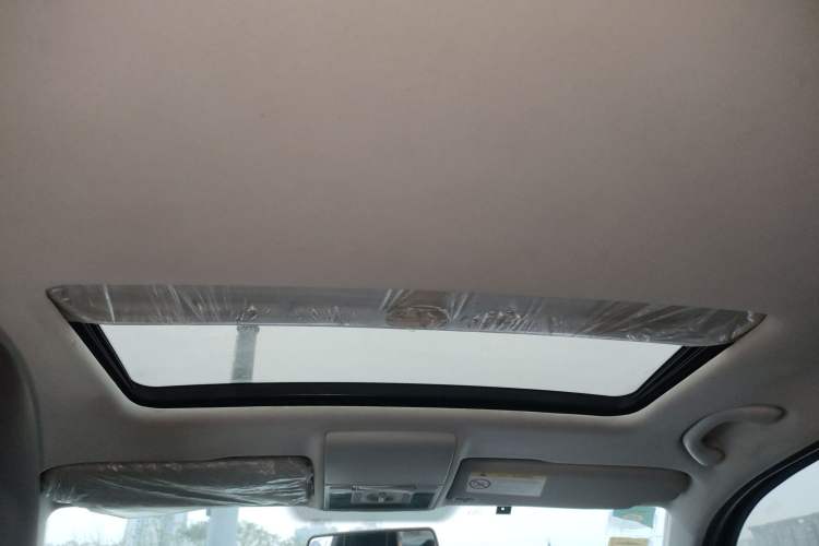 Used Volkswagen Lavida 2015 1.6L Manual Comfort Edition