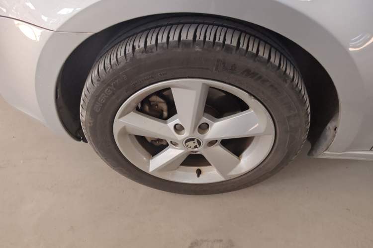 Used Skoda Octavia 2015 1.6L Automatic Yijun Edition
