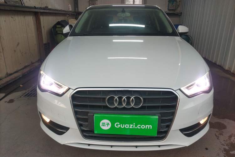 Used Audi A3 2015 Sportback 35 TFSI Millionth Anniversary Intelligent Leading Model
