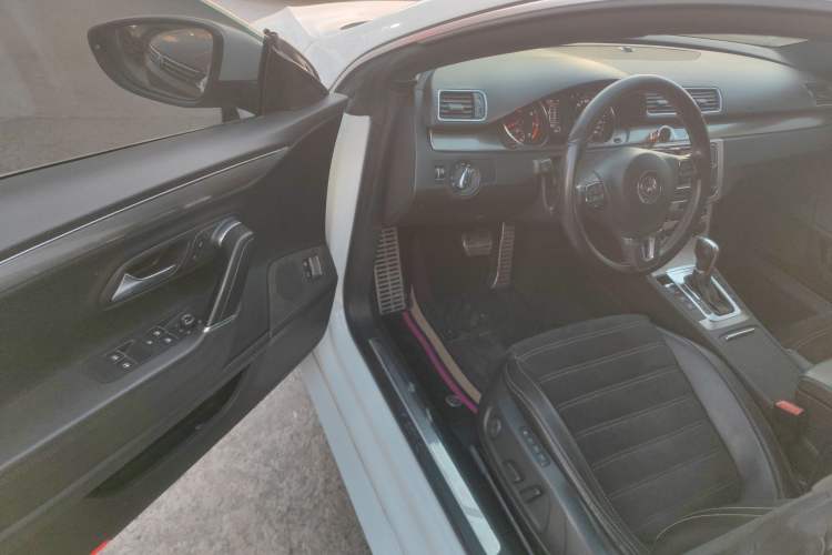 Used Volkswagen FAW-Volkswagen CC 2018 1.8TSI Prestige Model
