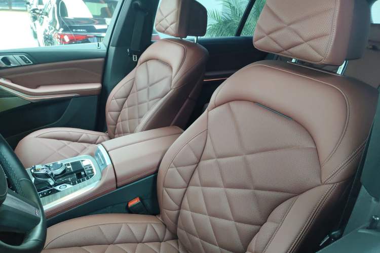 Used BMW X5 2022 Restyled xDrive 40Li M Sport Package
