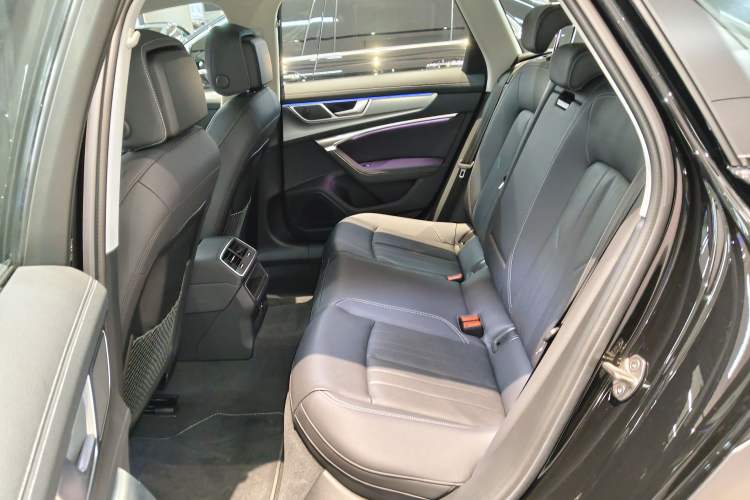 Used Audi A6 (Import) 2024 allroad quattro 55 TFSI Prestige Off-Road Model
