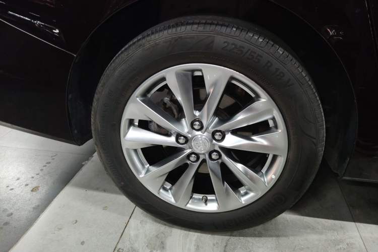 Used Buick GL8 2022 Avenir Aivia 7-Seater Deluxe Edition
