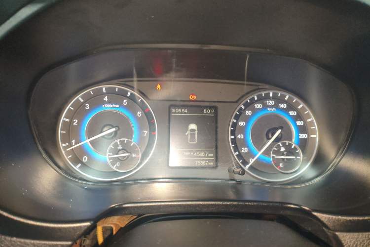 Used Dongfeng Fengon S560 2018 1.8L Manual Urban Model 7 Seats