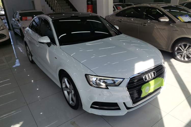 Used Audi A3 2018 30th Anniversary Edition Limousine 35 TFSI Fashion Model
