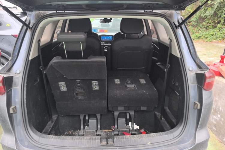 Used Wuling Victory 2020 1.5T CVT Luxury Model
