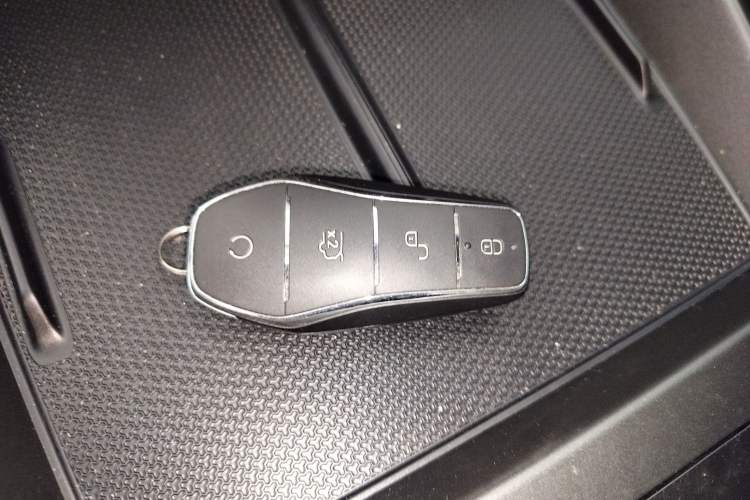 Used BYD Qin PLUS 2025 DM-i Smart Drive 55KM Leading Model