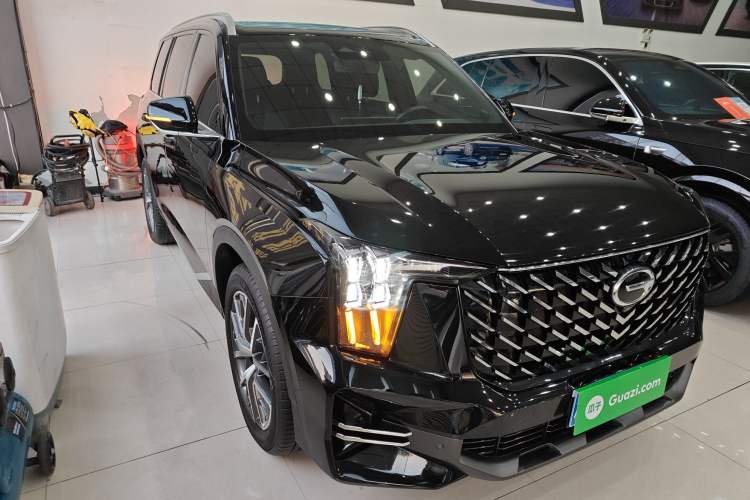 Used GAC Trumpchi GS8 2022 Linghang Series 2.0 TGDI Two-Wheel-Drive Luxury Smart Connectivity Version (7 Seats)
