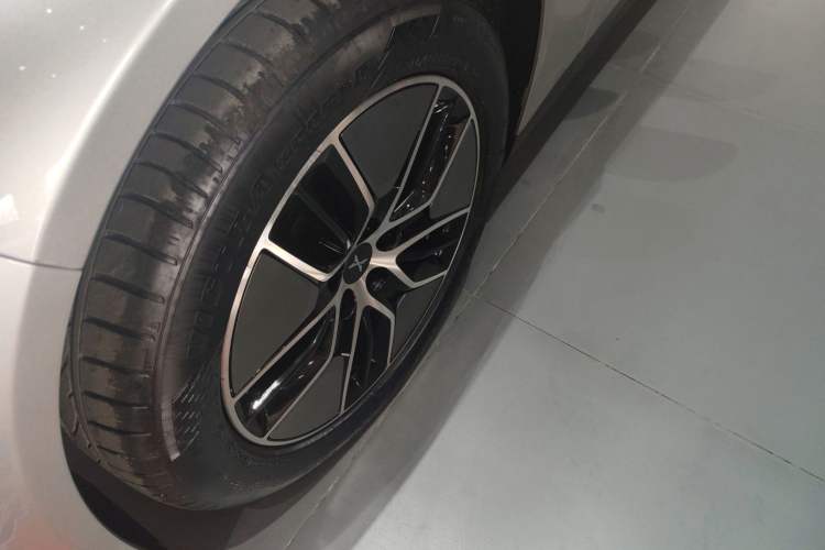 Used XPeng P7 2024 P7i 550 Pro
