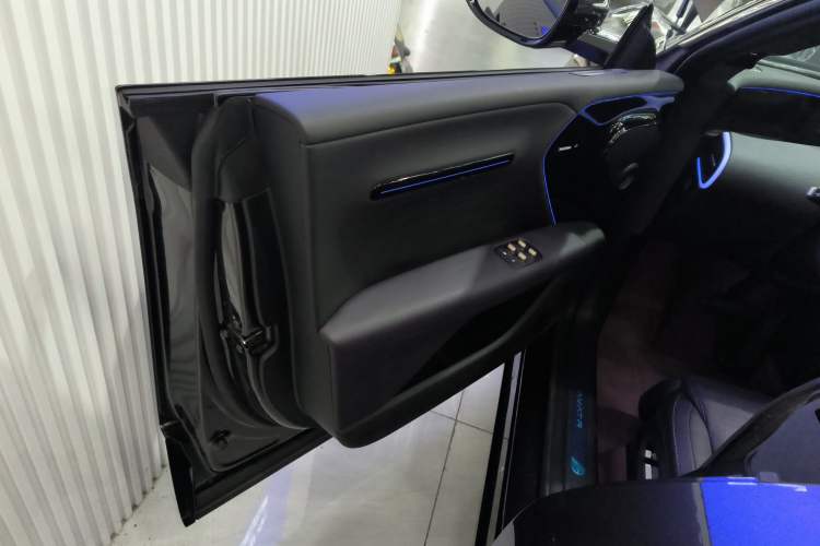 Used  07 2024 Pro+ All-Electric Version