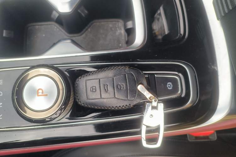 Used SOL QX 2022 300T DCT Moon Exploration Edition
