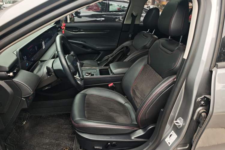 Used Ford Mondeo 2023 EcoBoost 180 Luxury Model
