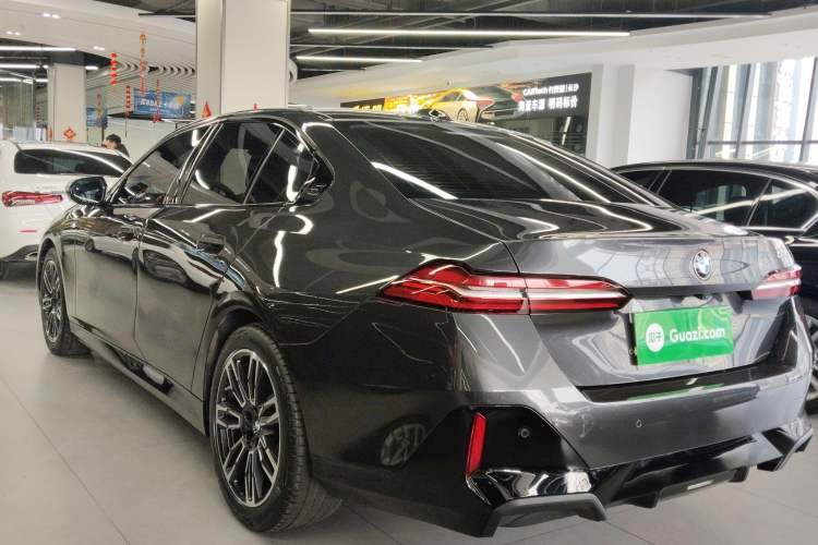 Used BMW 5 Series 2024 525i M Sport Package